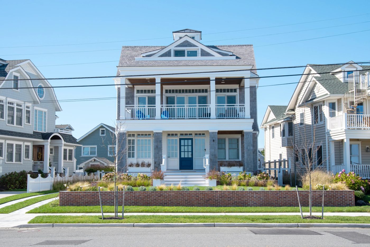 230 E Atlantic Blvd